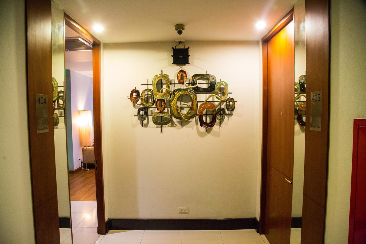 בנגקוק Patio Luxury Suites מראה חיצוני תמונה