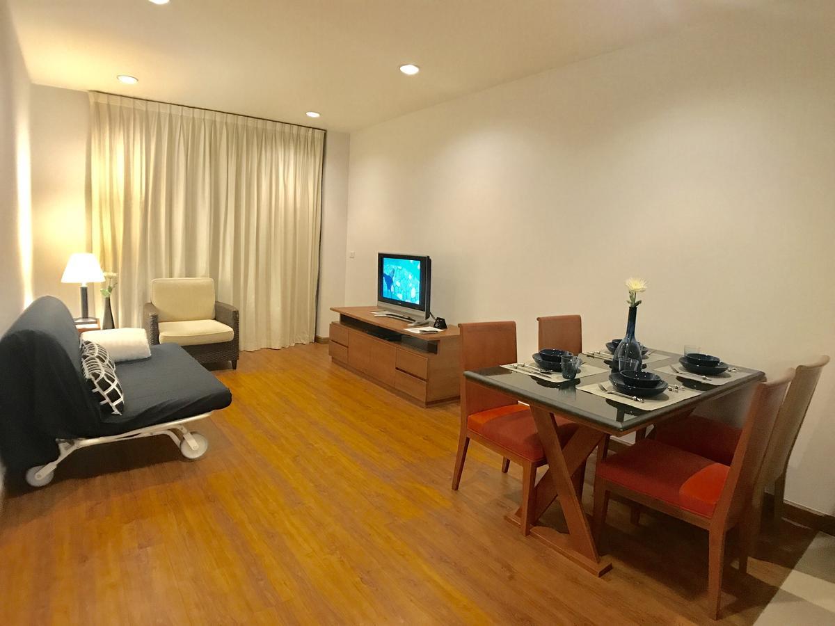 בנגקוק Patio Luxury Suites מראה חיצוני תמונה